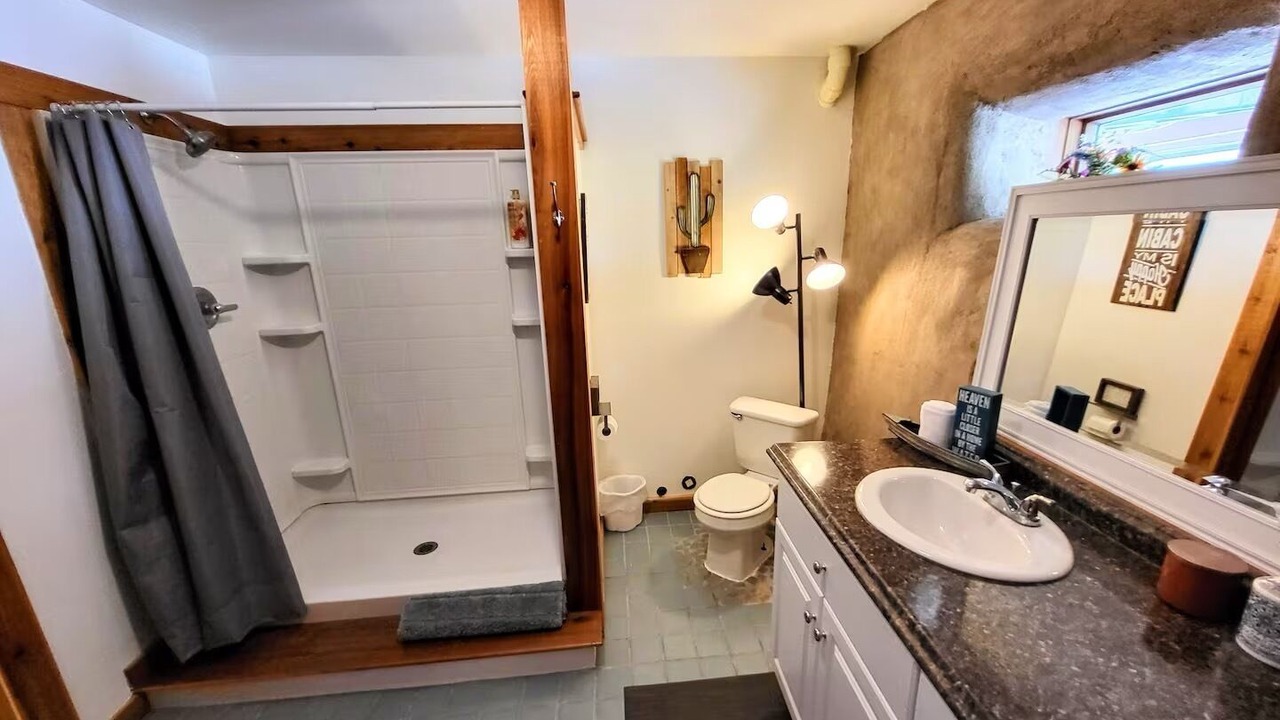 Photo of Bathroom in Twin Falls County