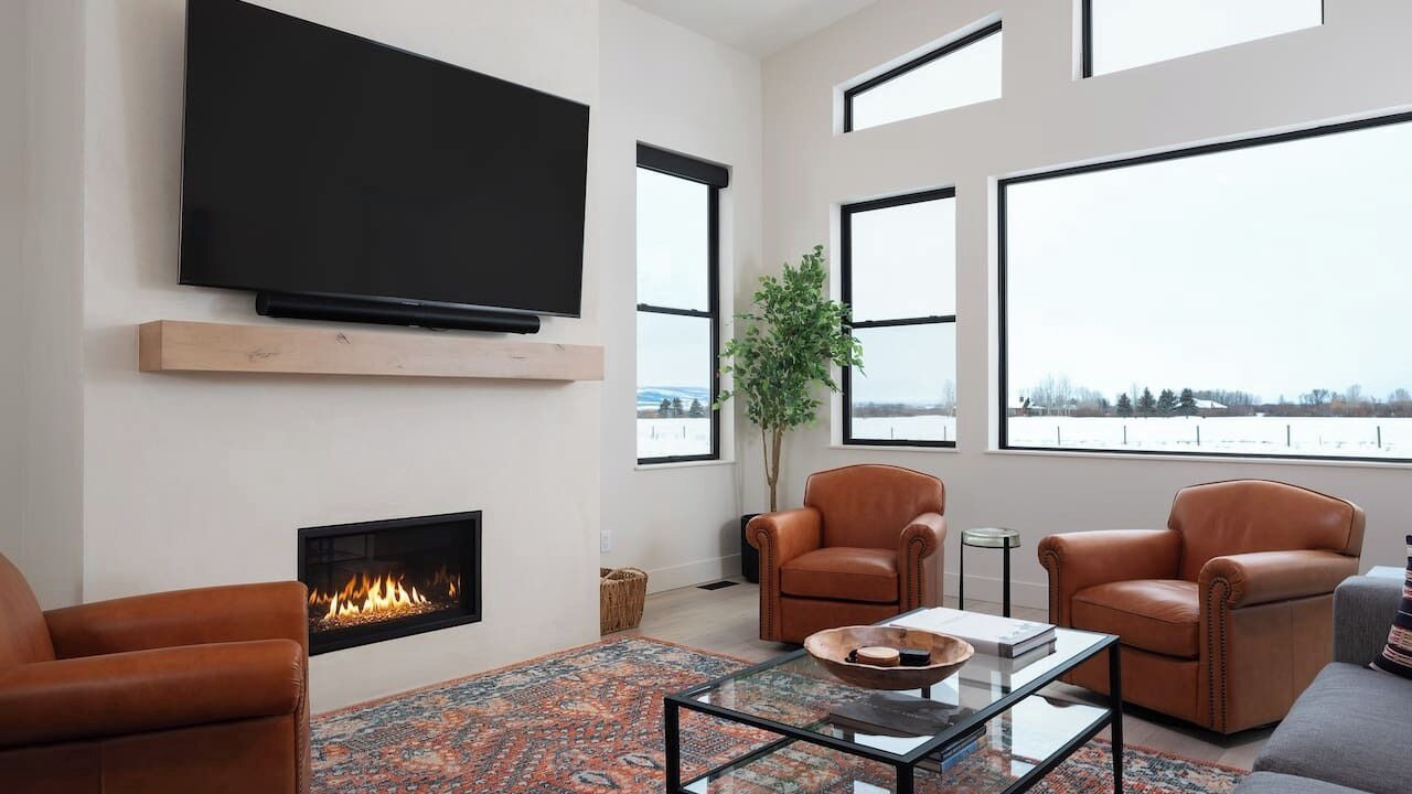 Photo of Livingroom in Victor