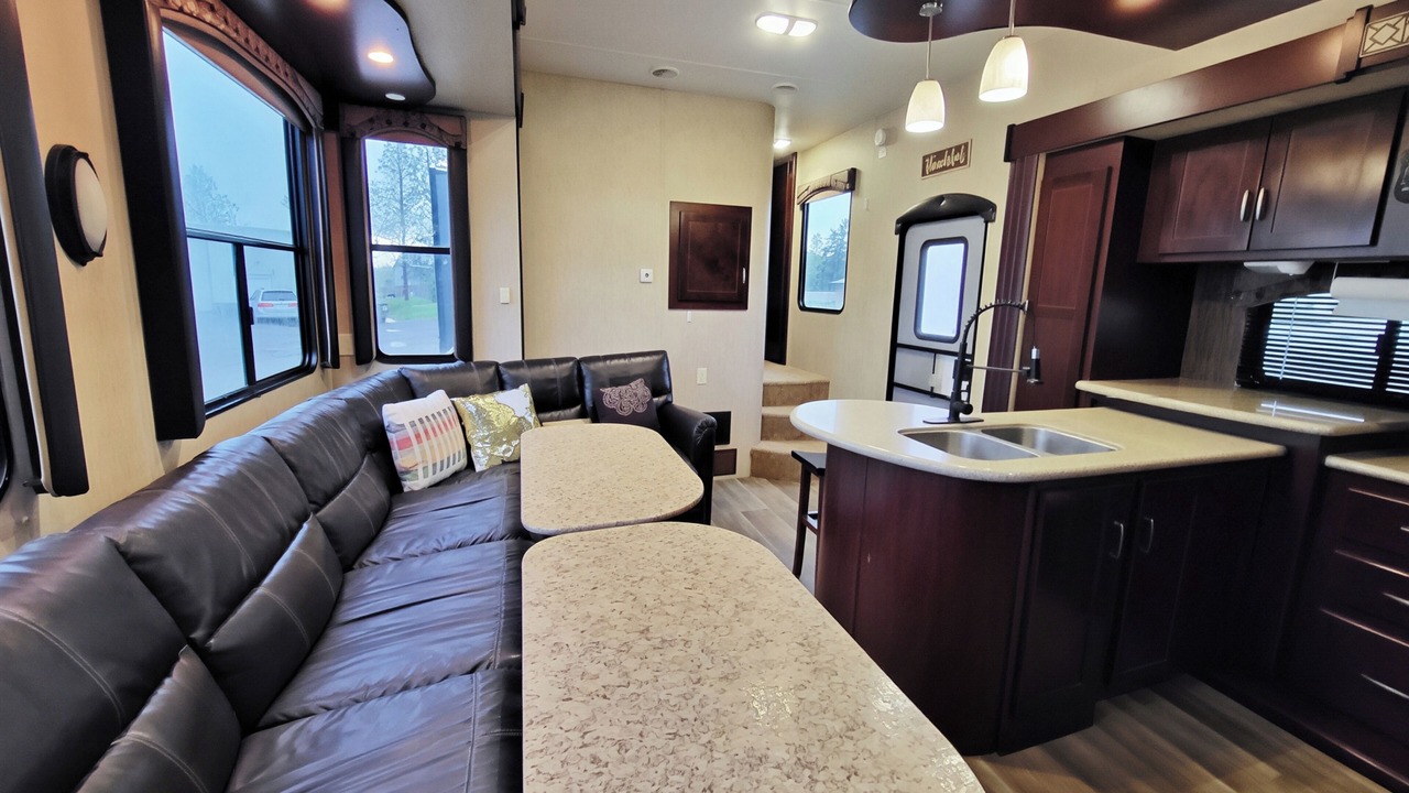 Photo of Livingroom in Idaho Falls
