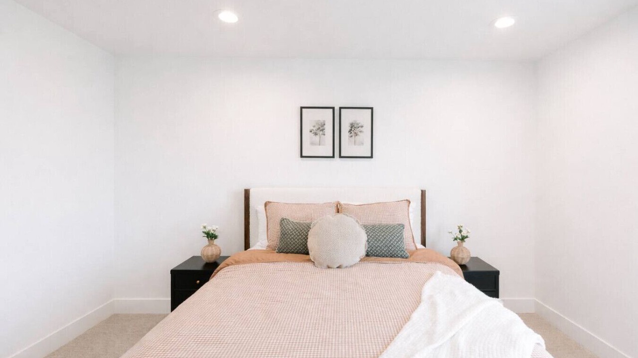Photo of Bedroom in Shelley