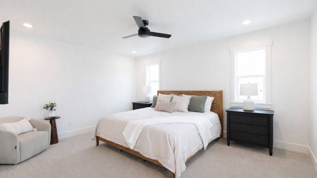 Photo of Bedroom in Shelley