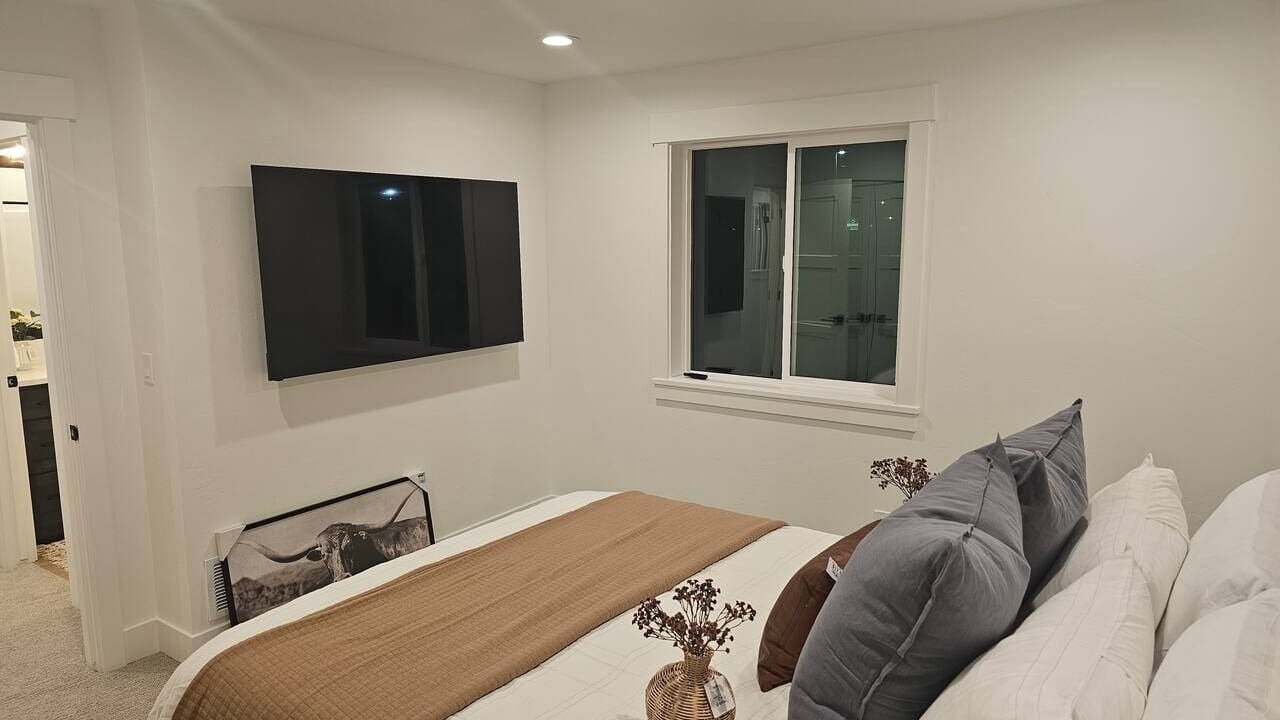 Photo of Bedroom in Shelley