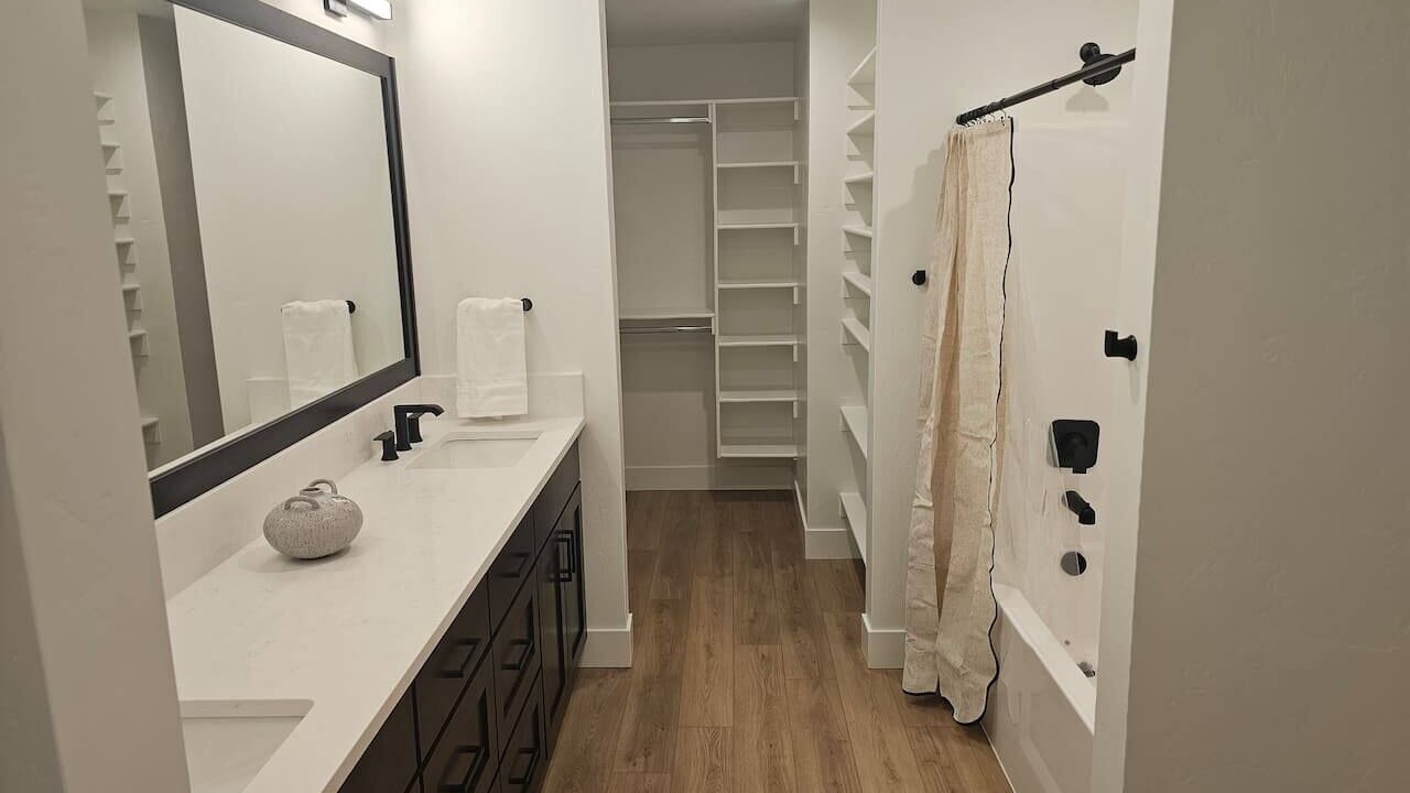 Photo of Bathroom in Shelley