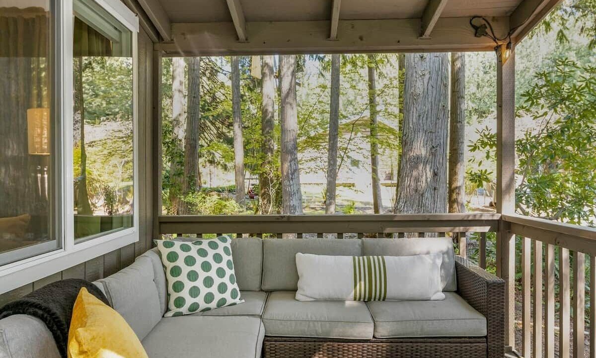 Photo of Patio Balcony in Sequim