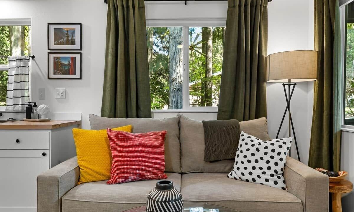 Photo of Livingroom in Sequim