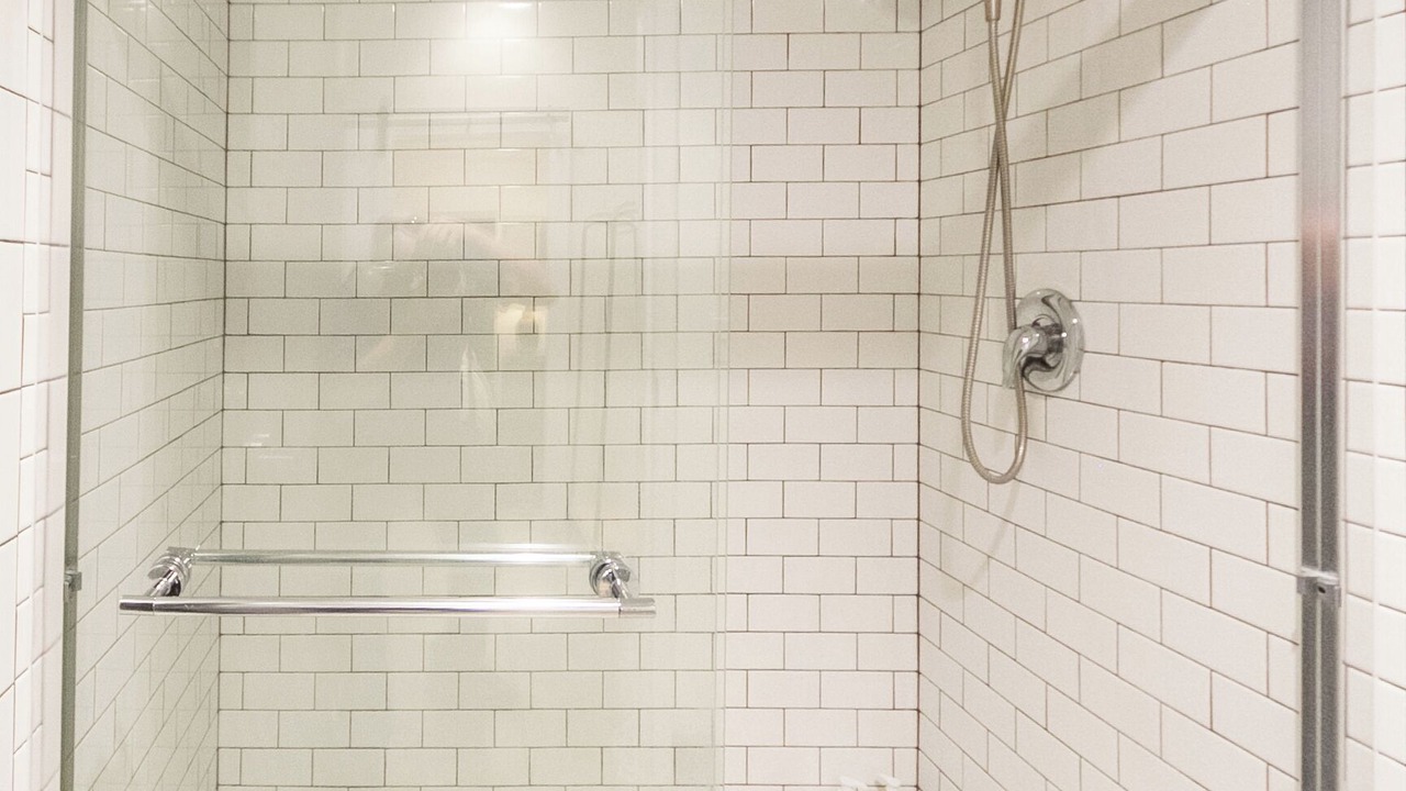 Photo of Bathroom in Lincoln Heights