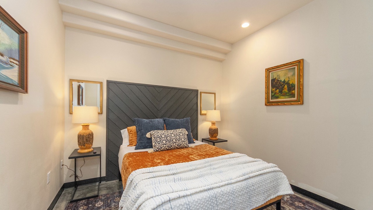 Photo of Bedroom in Lincoln Heights