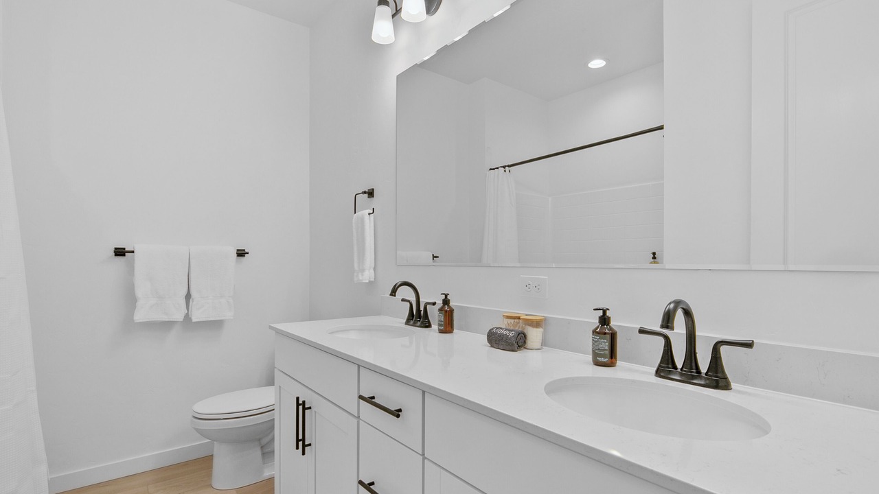 Photo of Bathroom in Star