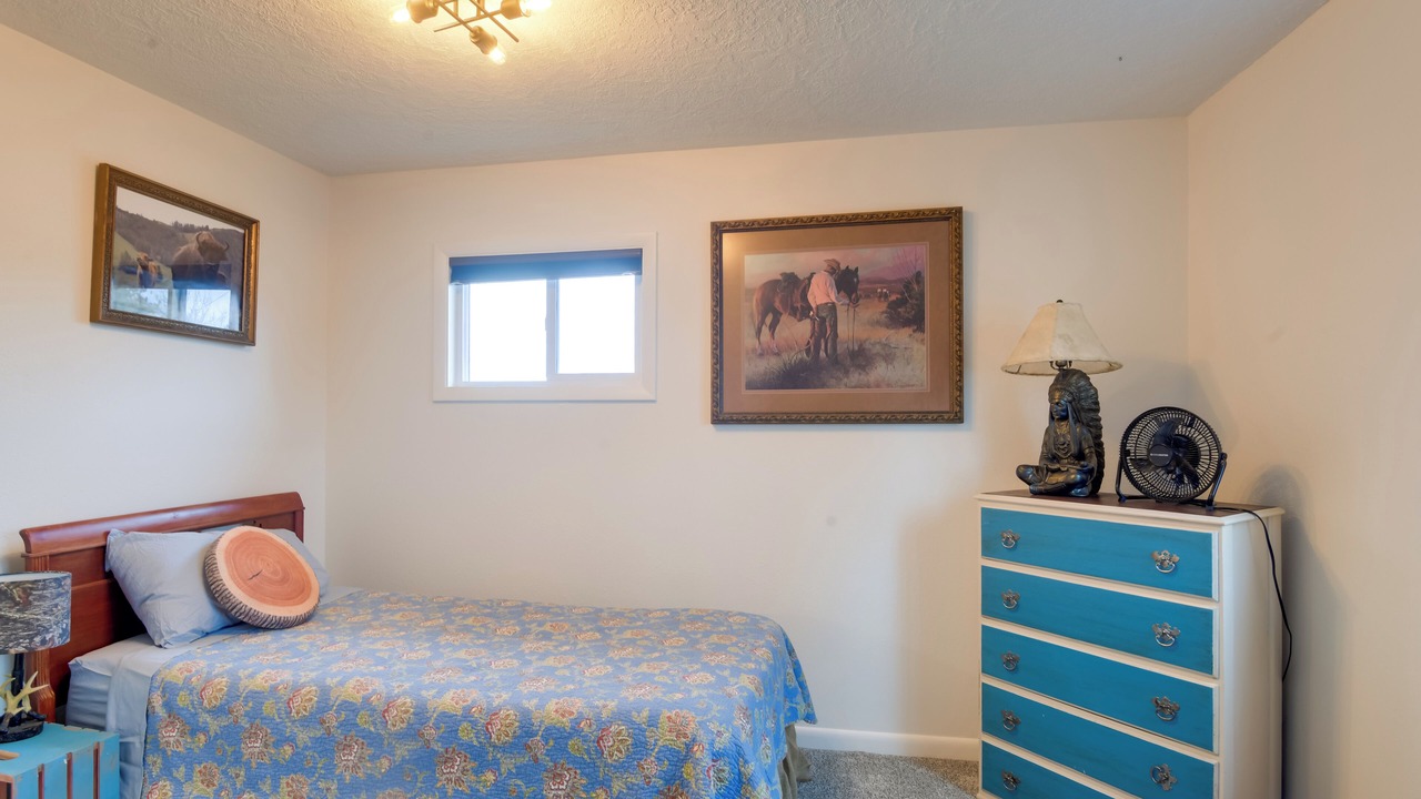 Photo of Bedroom in Ririe