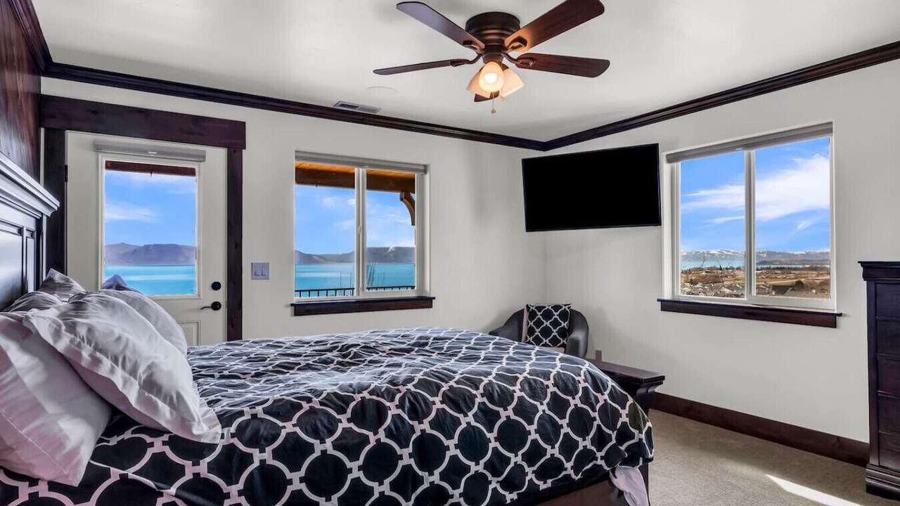 Photo of Bedroom in Harbor Village