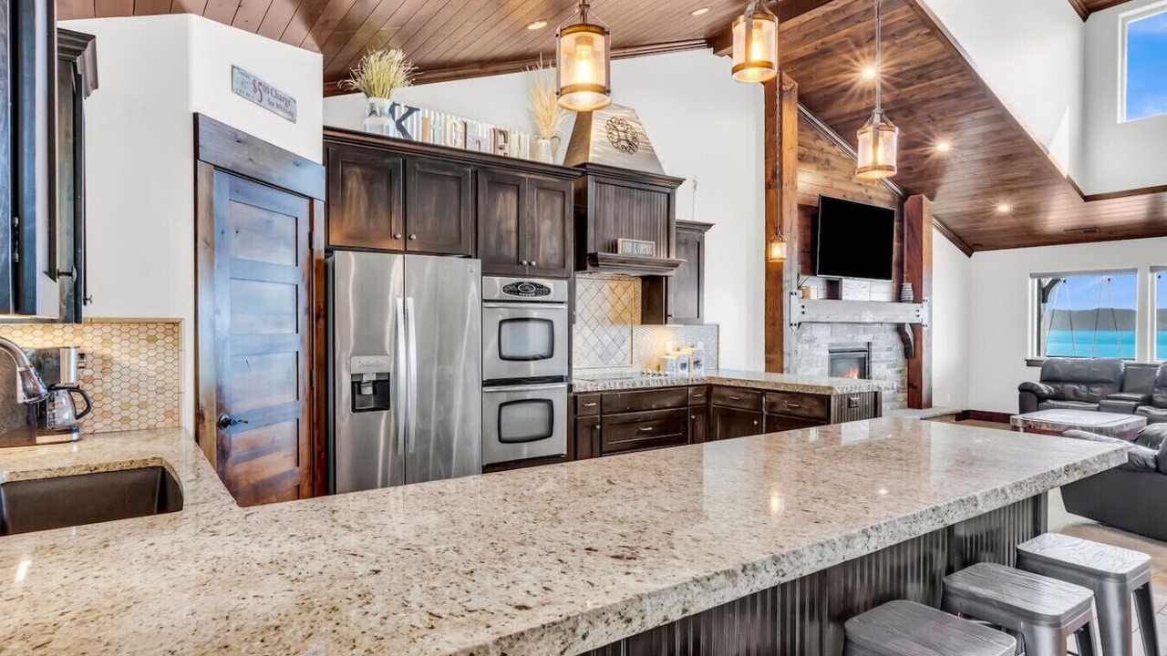 Photo of Kitchen in Harbor Village
