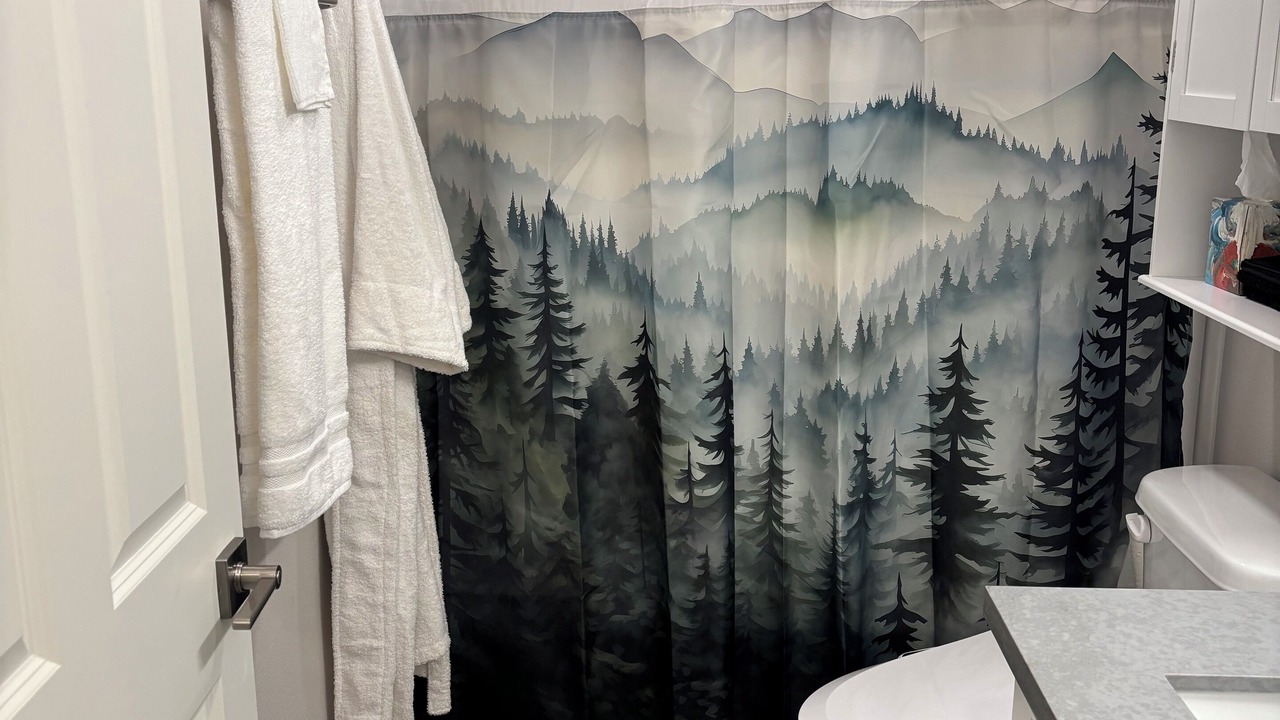 Photo of Bathroom in Tracyton