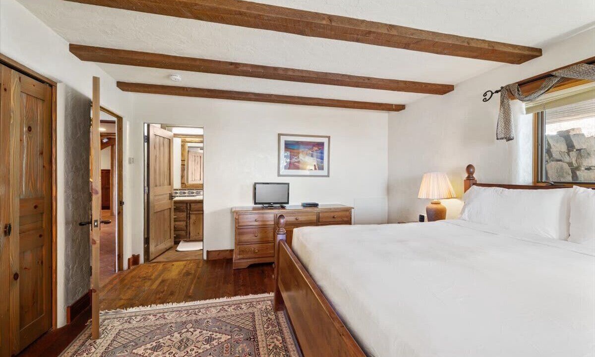 Photo of Bedroom in Spring Creek Ranch