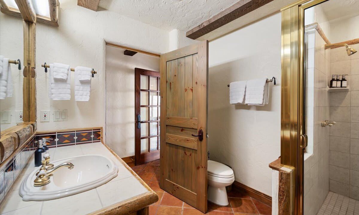 Photo of Bathroom in Spring Creek Ranch