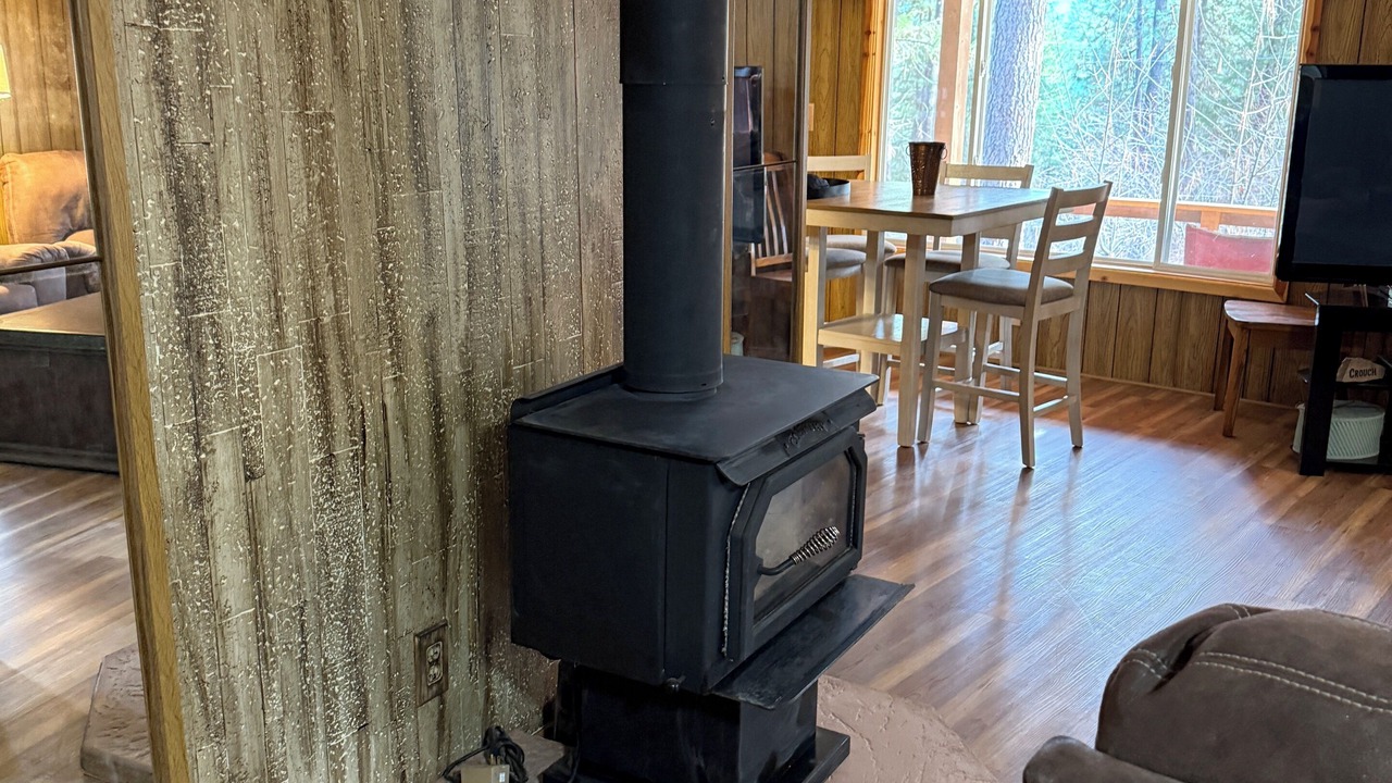Photo of Livingroom in Garden Valley