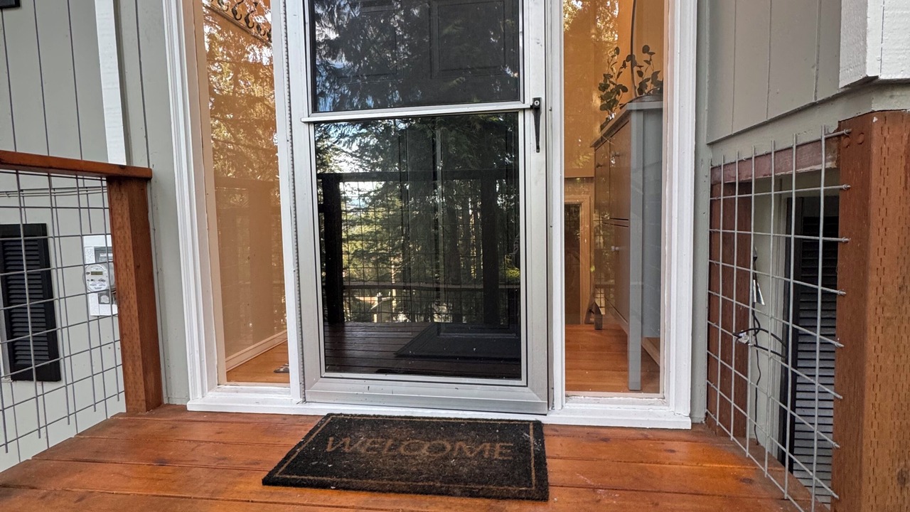 Photo of Outdoor in Squak Mountain