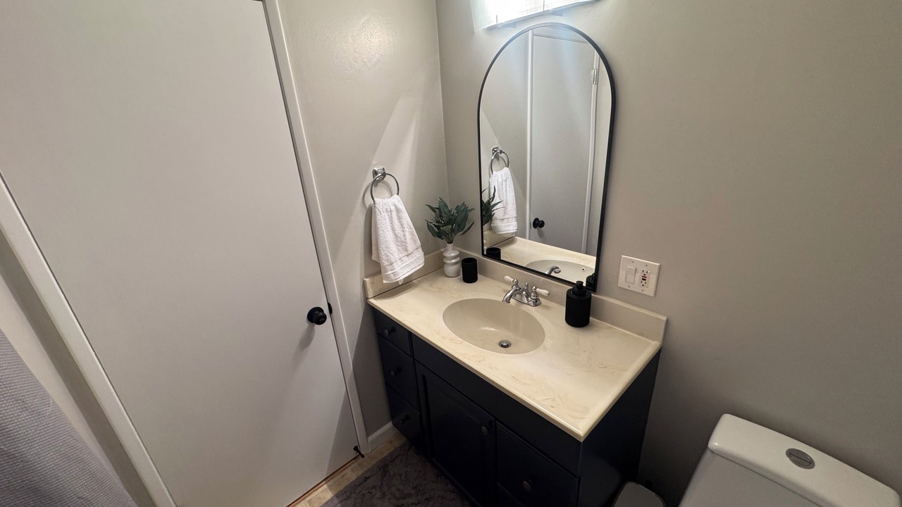Photo of Bathroom in Squak Mountain