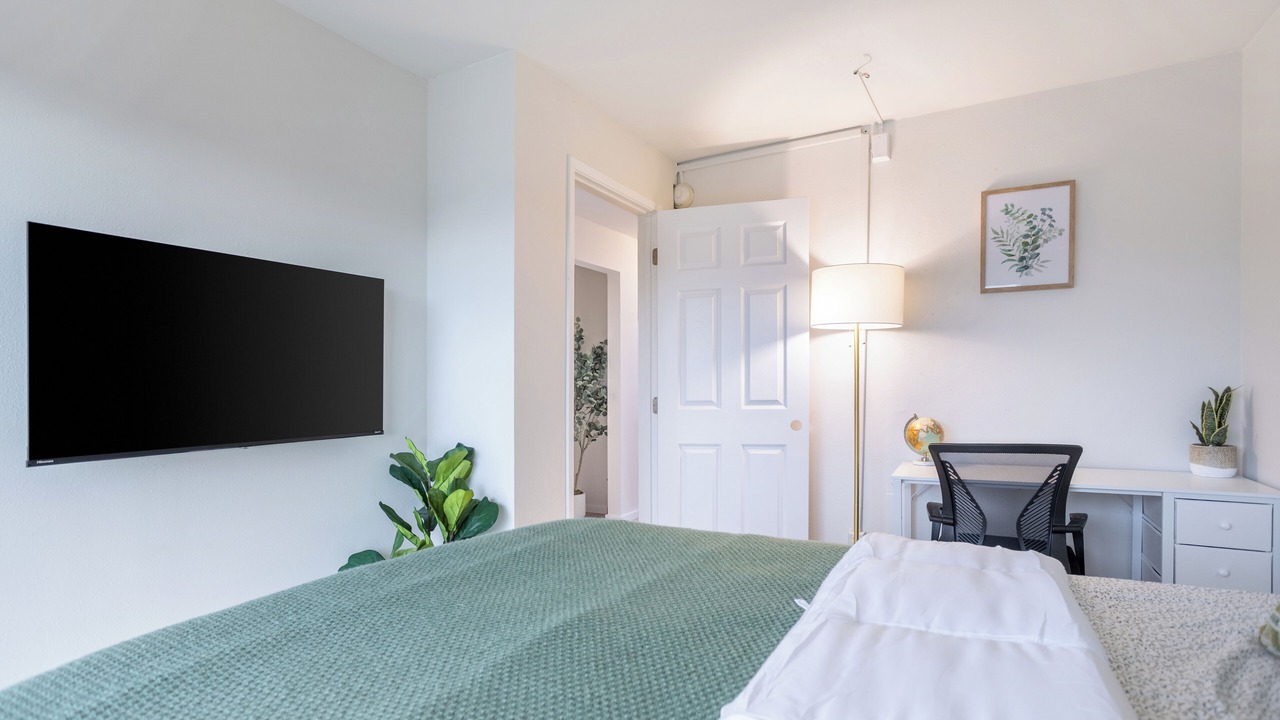Photo of Bedroom in North Queen Anne