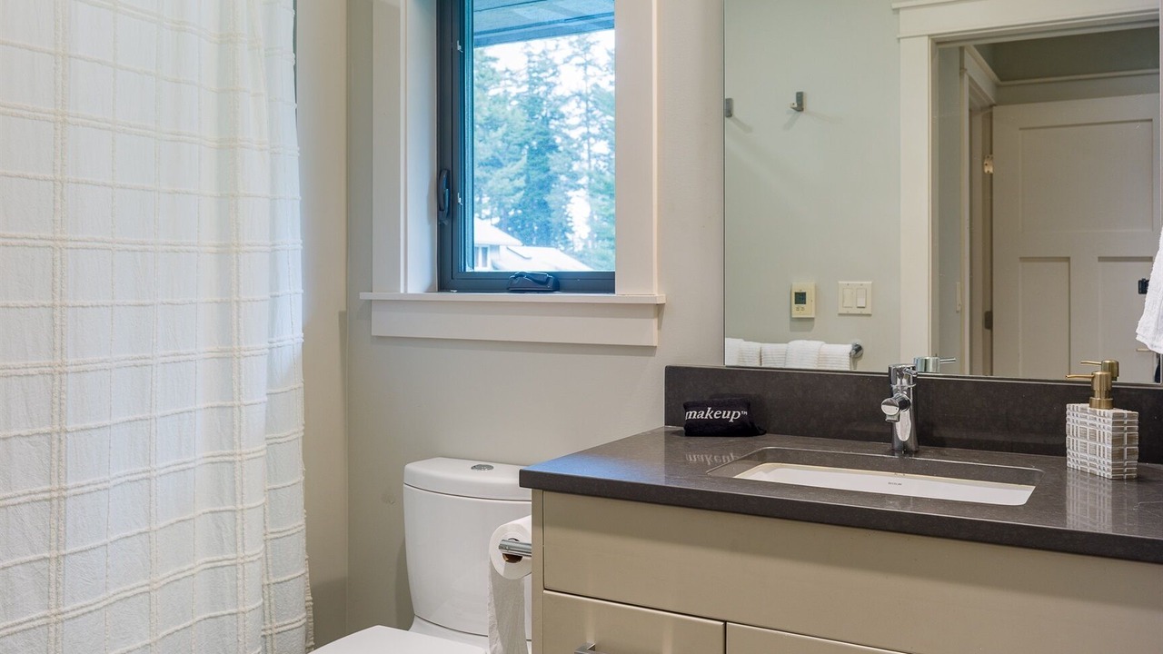 Photo of Bathroom in Eastsound
