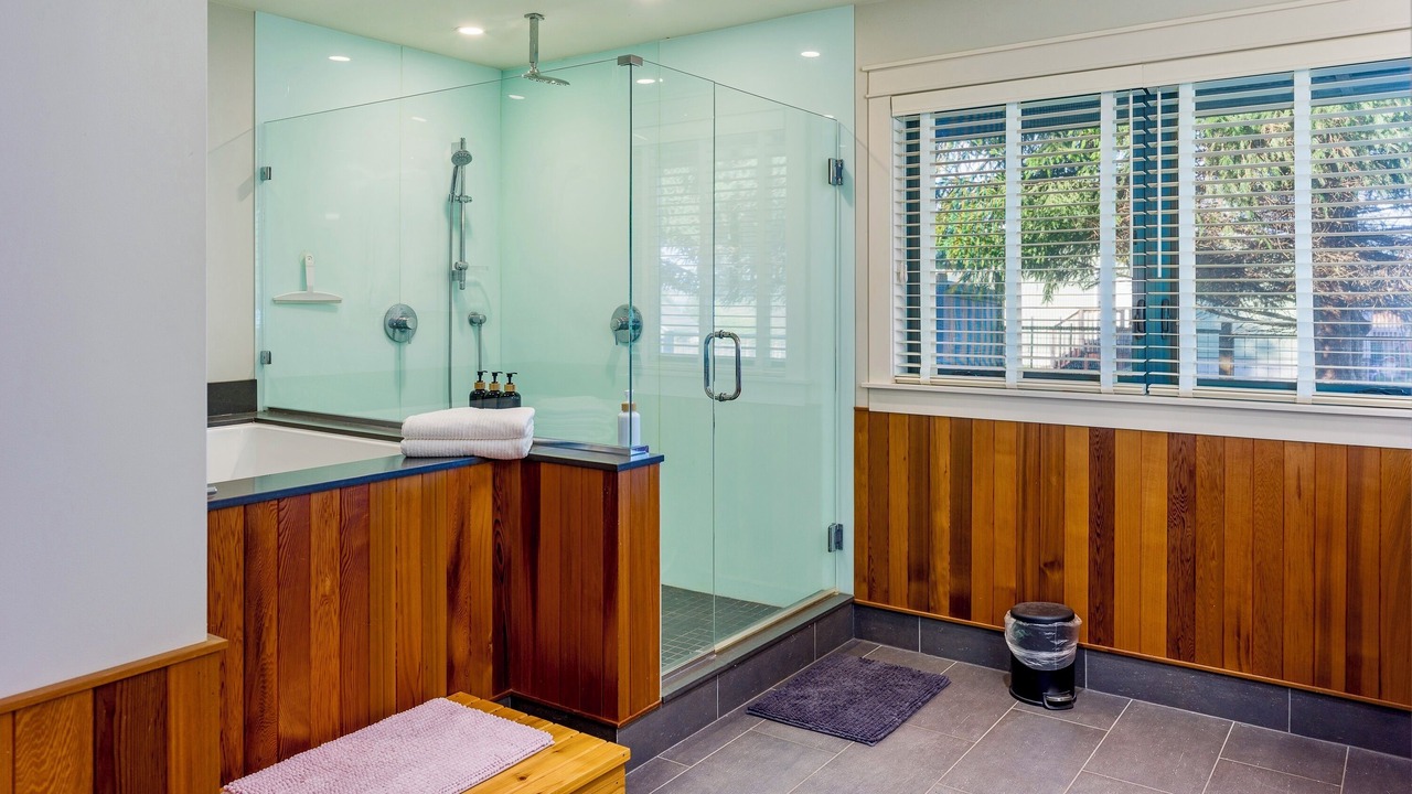 Photo of Bathroom in Eastsound