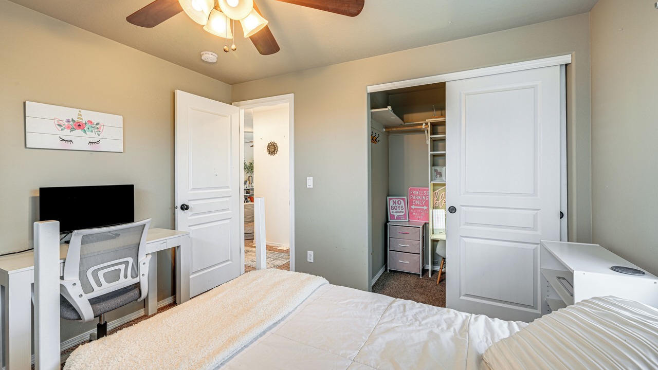 Photo of Bedroom in Tri-Cities