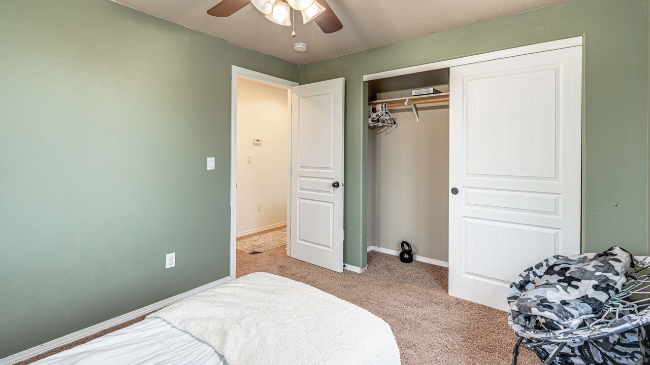 Photo of Bedroom in Tri-Cities
