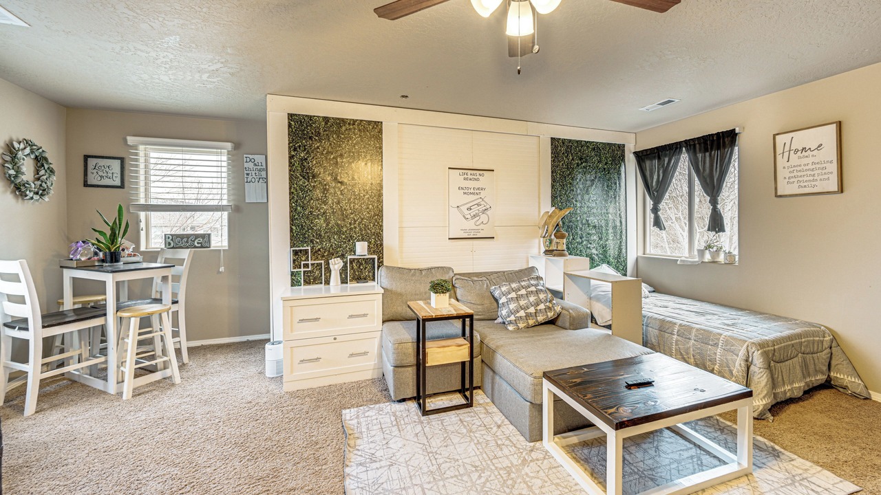 Photo of Bedroom in Tri-Cities