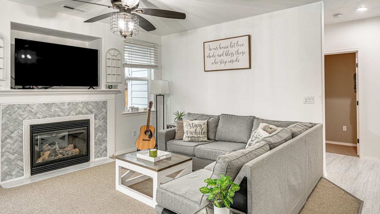 Photo of Bedroom in Tri-Cities