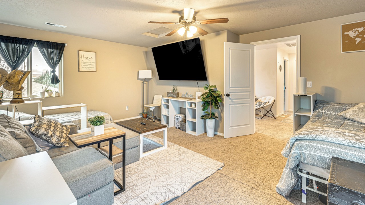 Photo of Bedroom in Tri-Cities