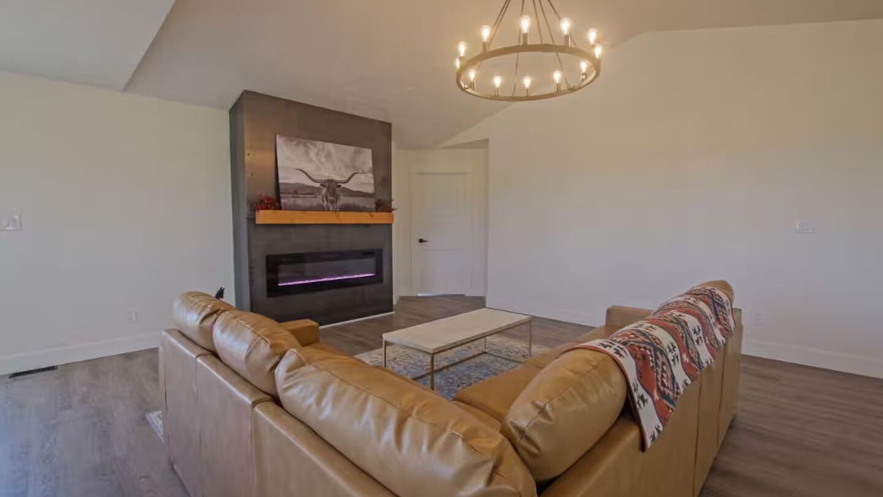Photo of Livingroom in Ellensburg