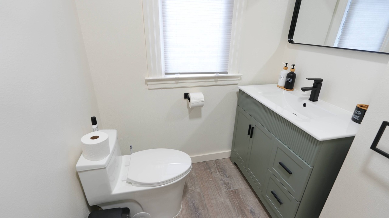 Photo of Bathroom in North Beacon Hill