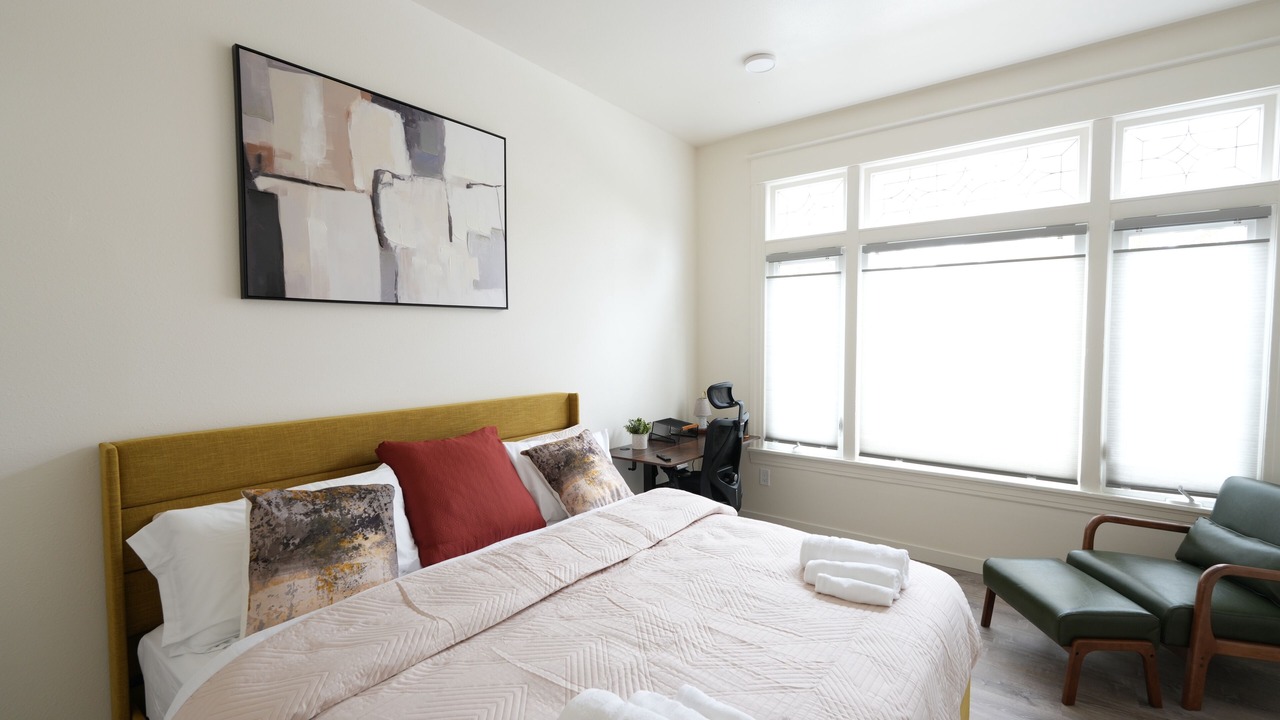 Photo of Bedroom in North Beacon Hill