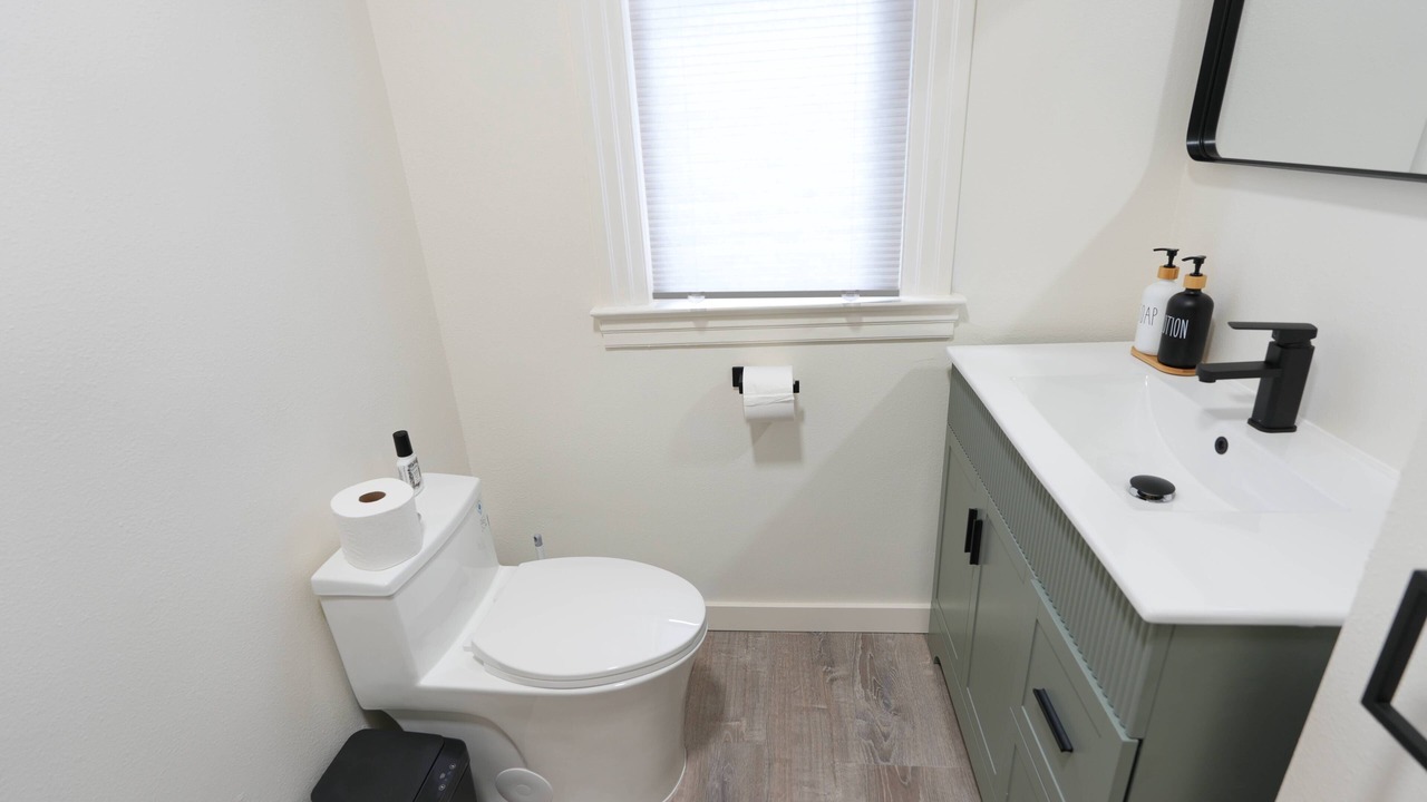 Photo of Bathroom in North Beacon Hill
