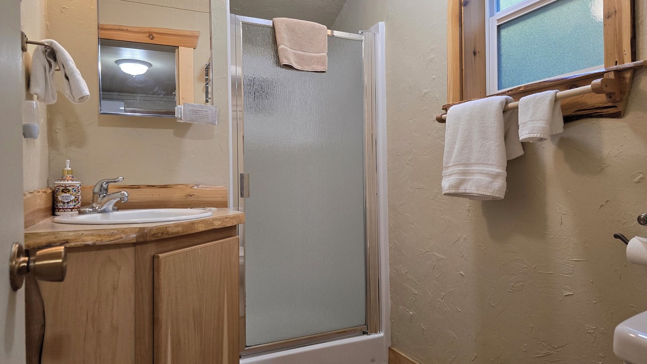 Photo of Bathroom in Packwood