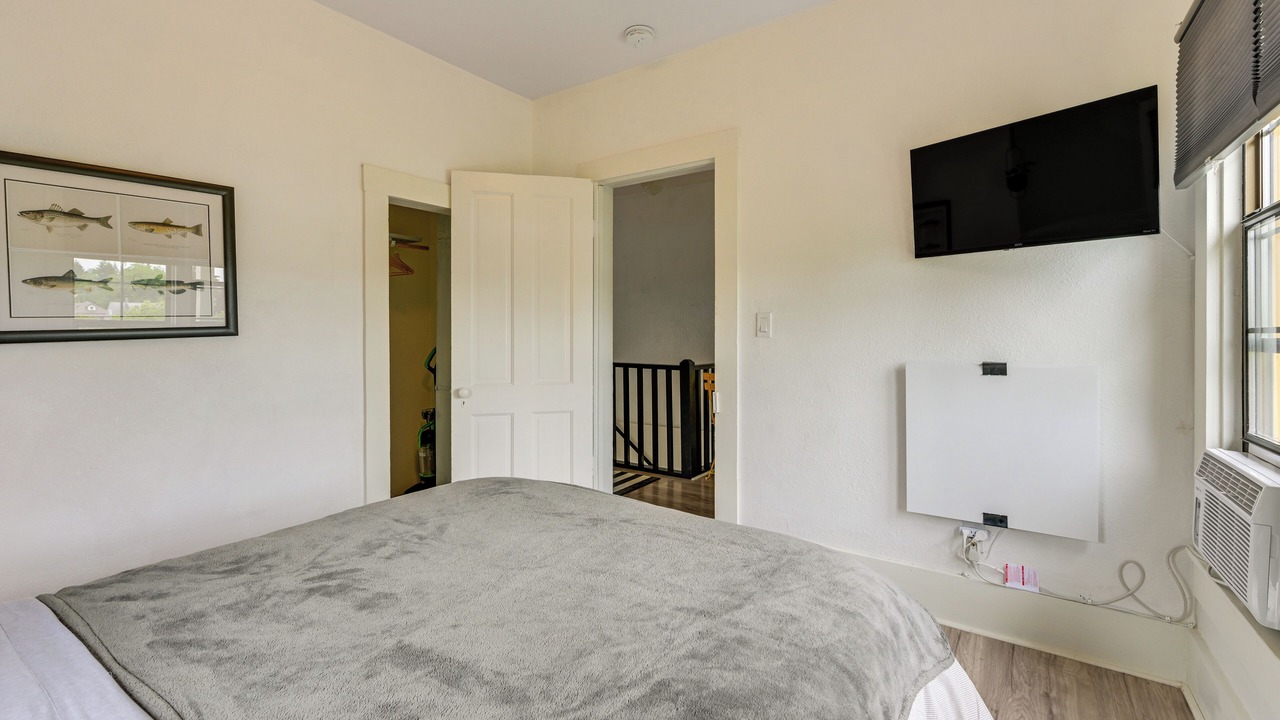 Photo of Bedroom in Toledo