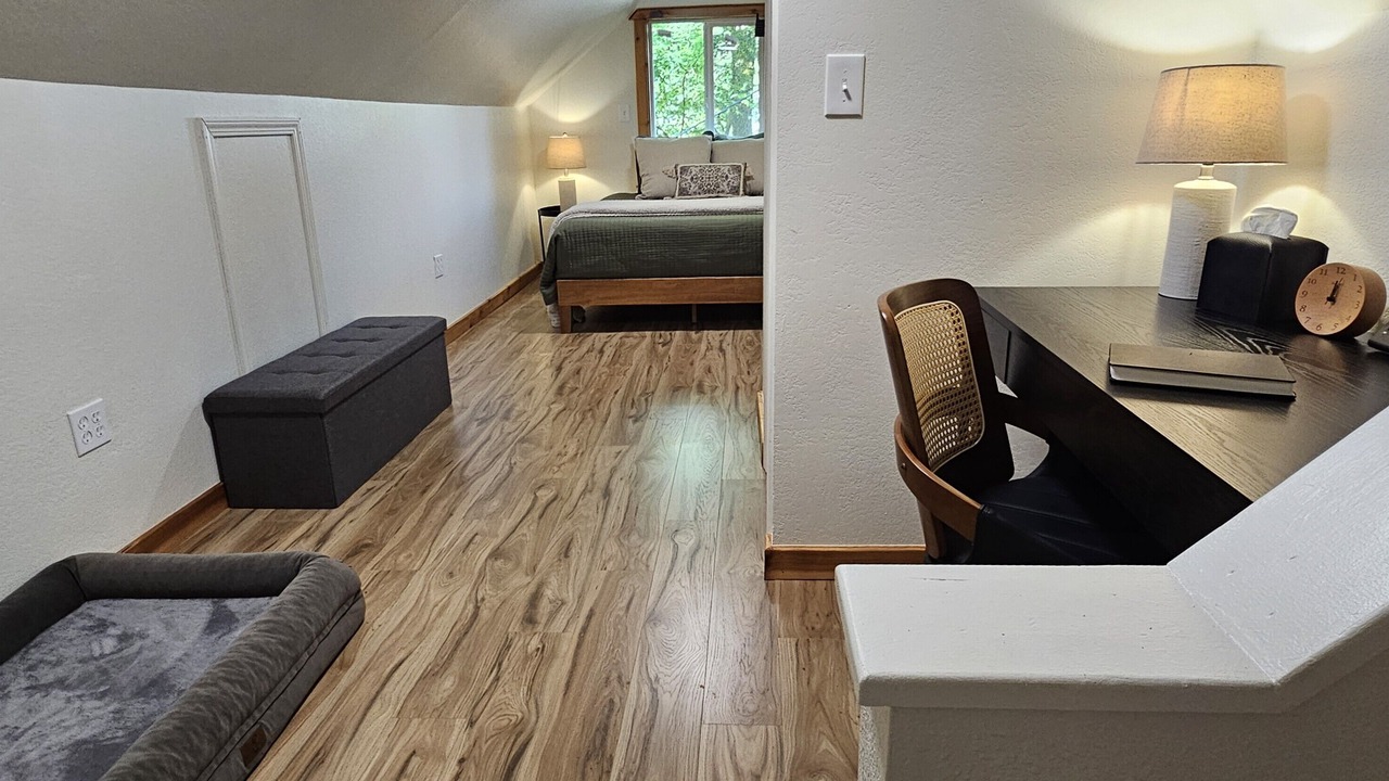 Photo of Bedroom in Marblemount