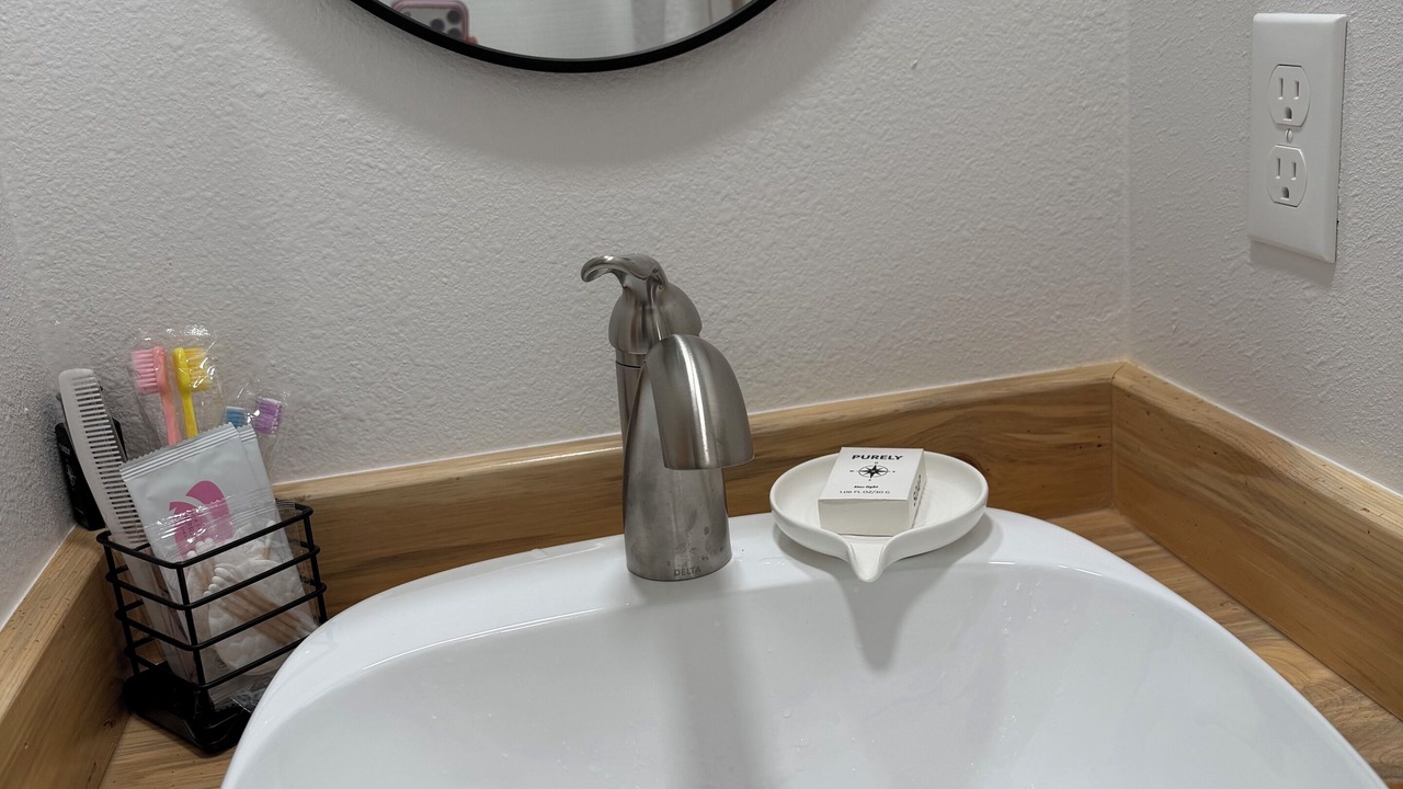 Photo of Bathroom in Stites