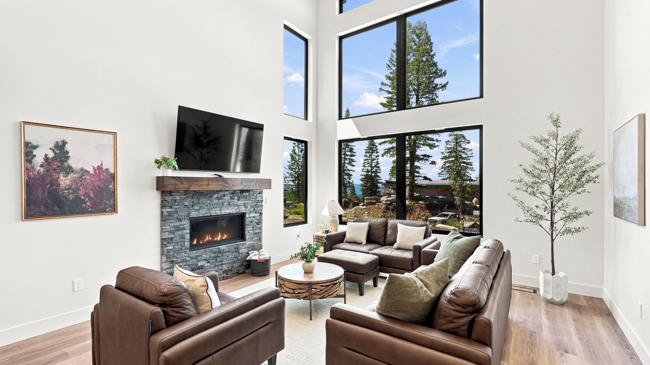 Photo of Livingroom in New Meadows