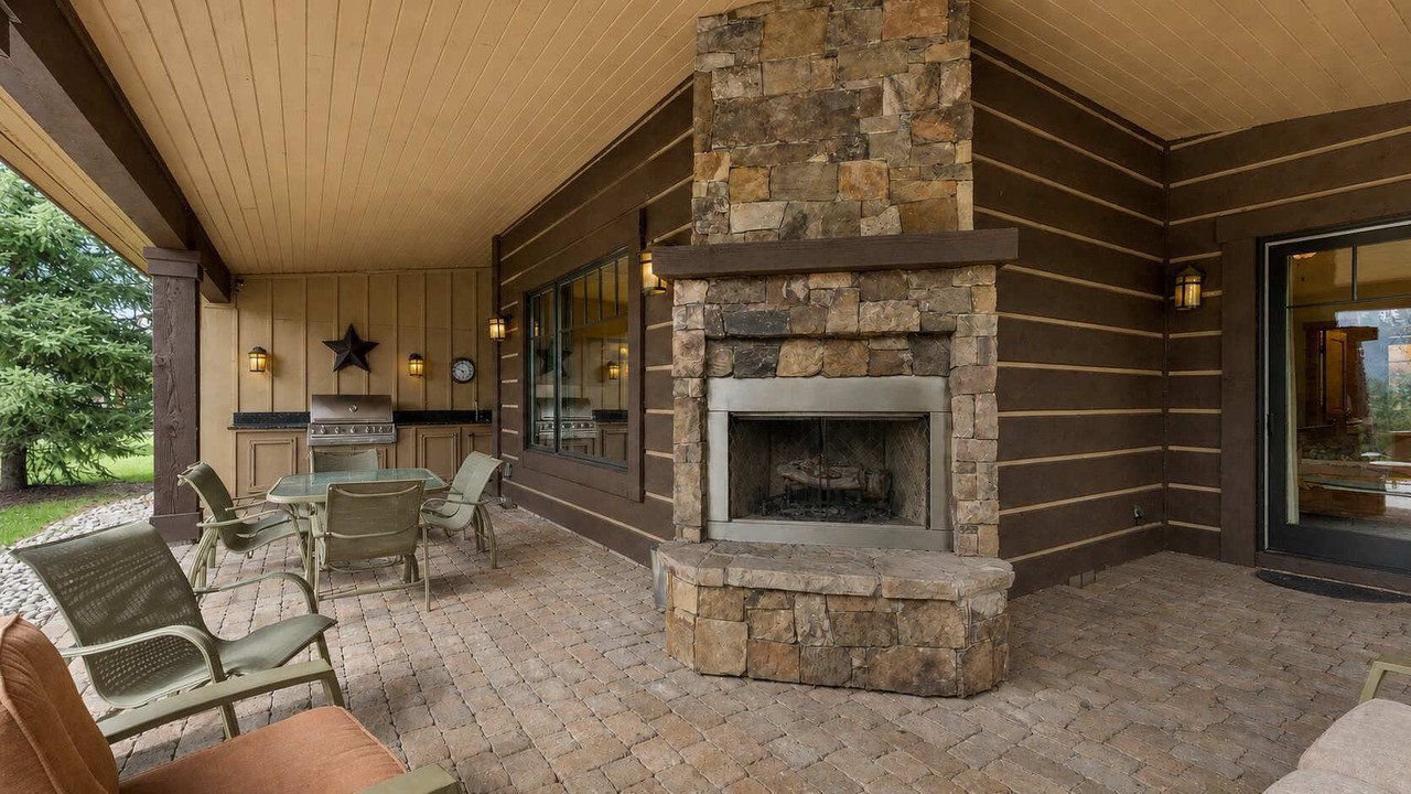 Photo of Livingroom in McCall