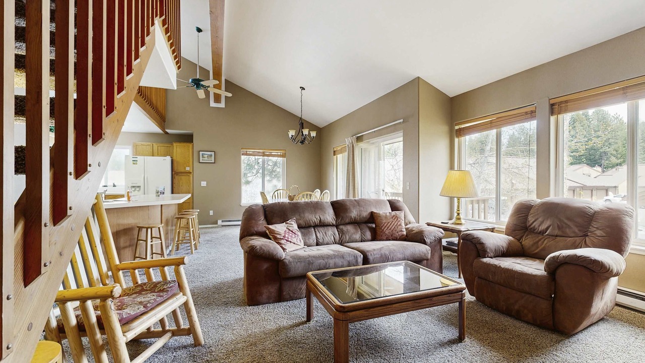 Photo of Livingroom in McCall