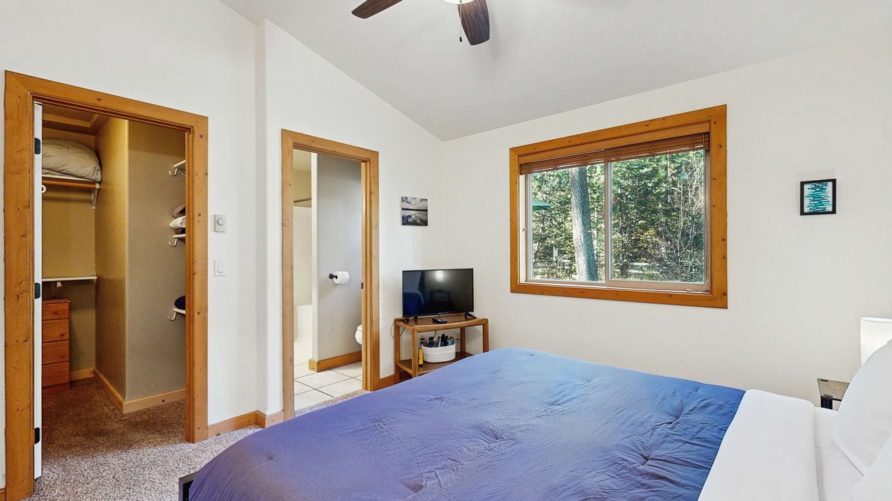 Photo of Bedroom in Donnelly
