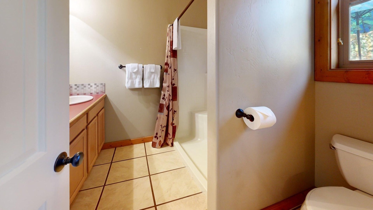 Photo of Bathroom in Donnelly