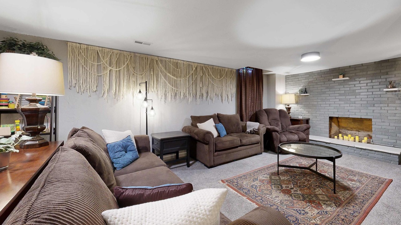 Photo of Livingroom in Franklin - Randolph
