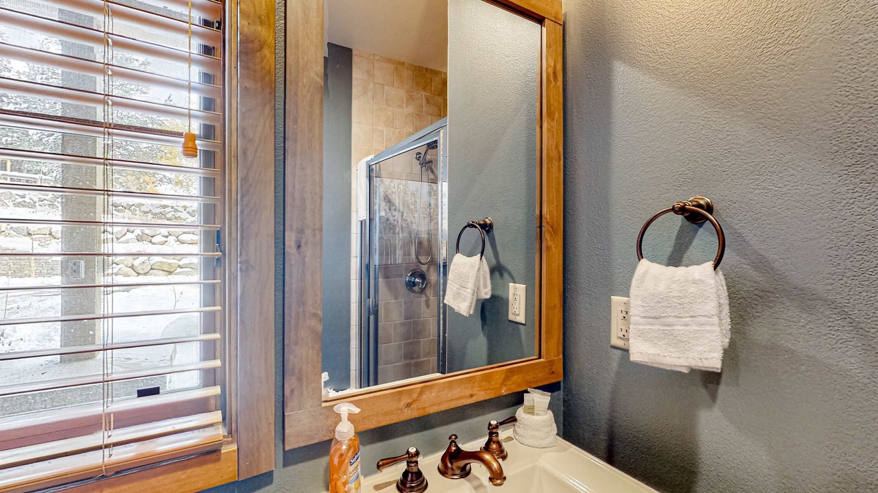 Photo of Bathroom in Tamarack Resort