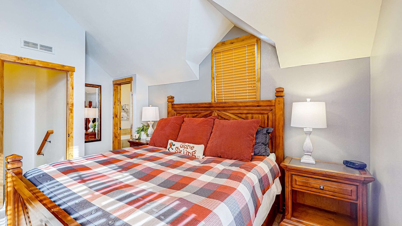 Photo of Bedroom in Tamarack Resort