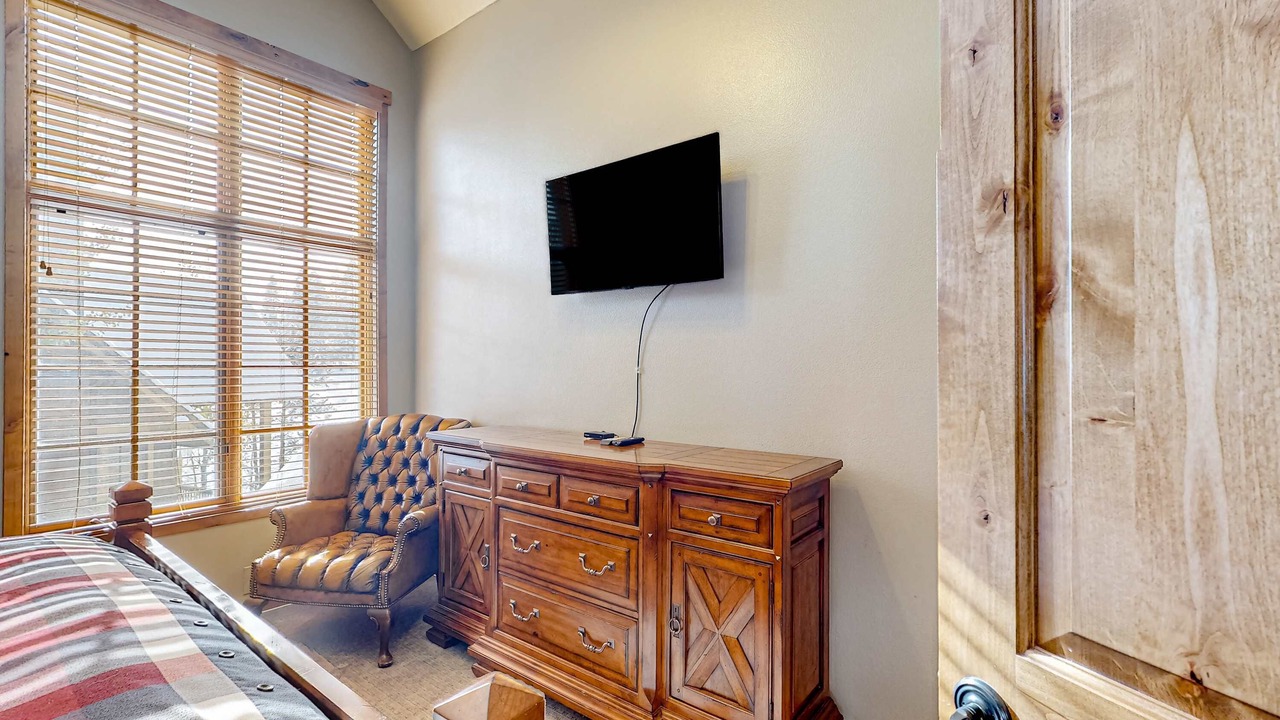 Photo of Bedroom in Tamarack Resort