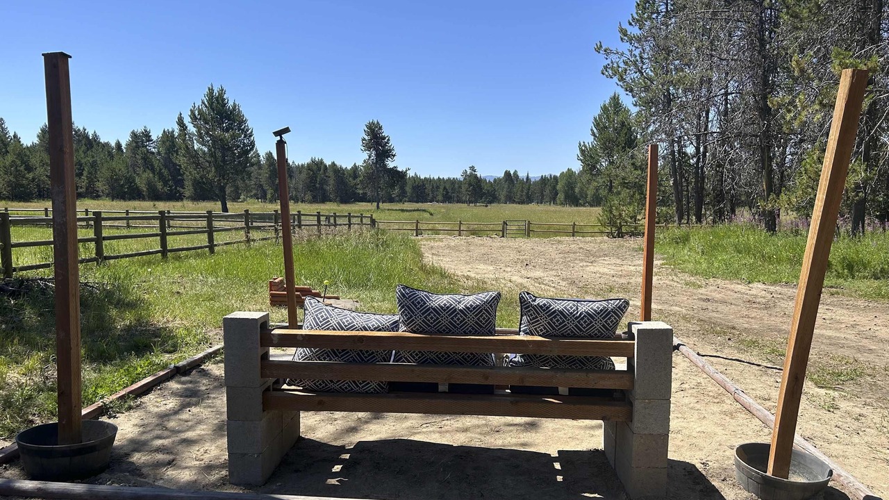 Photo of Outdoor in Fir Grove Estates