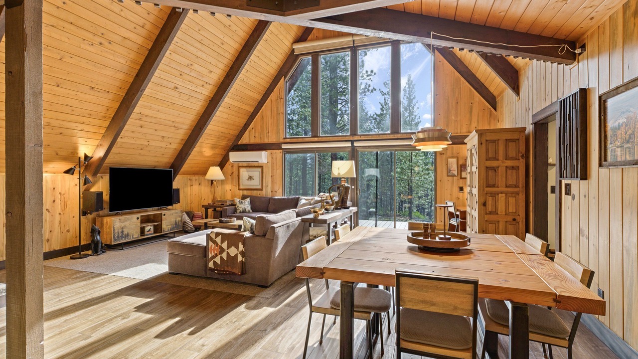 Photo of Livingroom in River Forest Acres