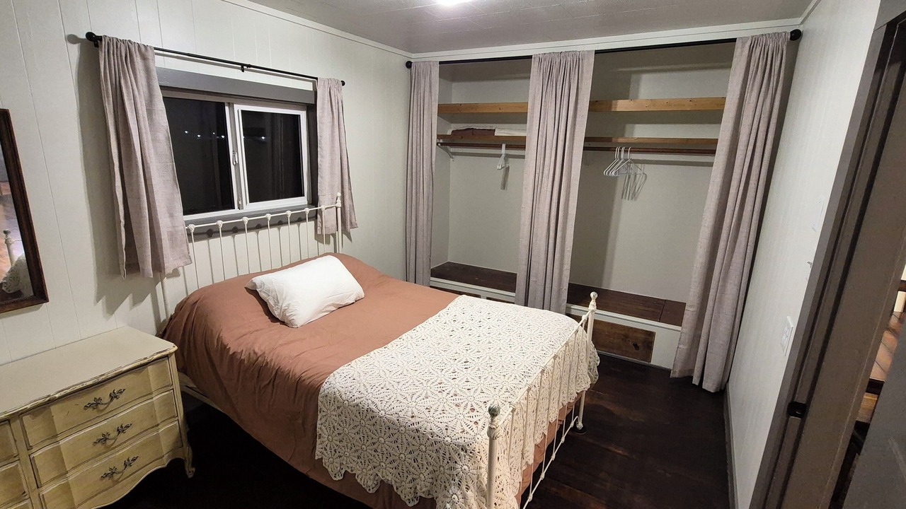 Photo of Bedroom in Centralia - Chehalis