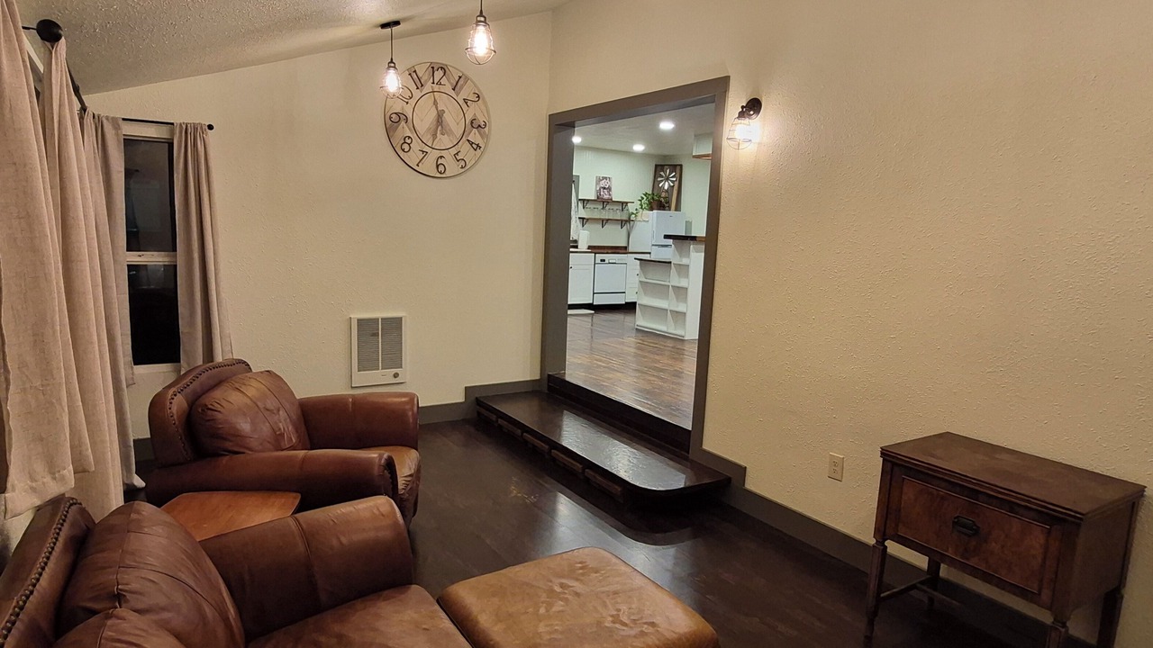 Photo of Livingroom in Centralia - Chehalis